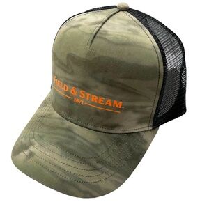 NWOT Field & Stream Trucker Hat